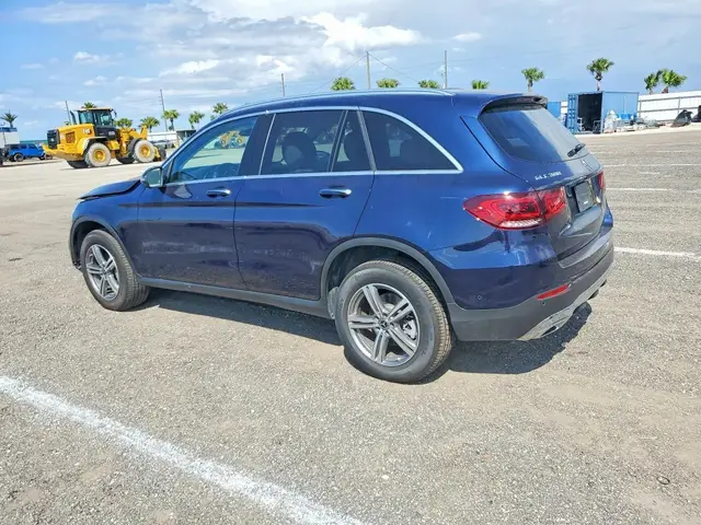 MERCEDES-BENZ GLC 300 4MATIC 2022