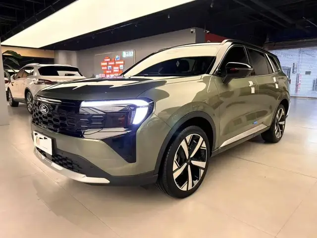 FORD EQUATOR SPORT 2024