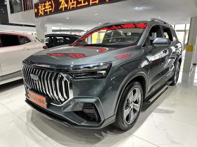 GEELY OKAVANGO PREMIUM 2023