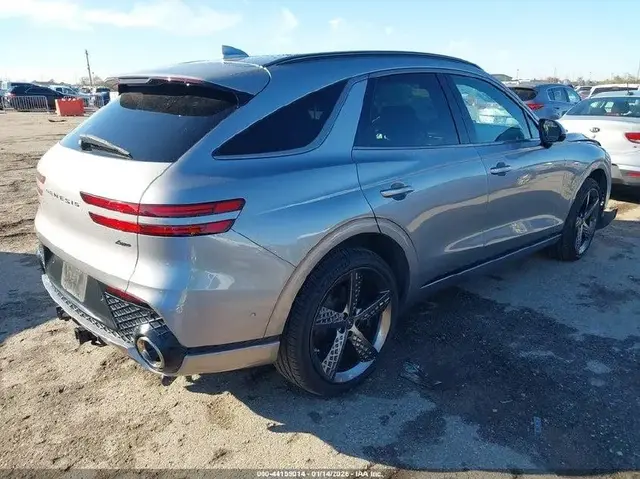 GENESIS GV70 2023