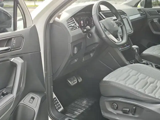 VOLKSWAGEN TIGUAN X 2021