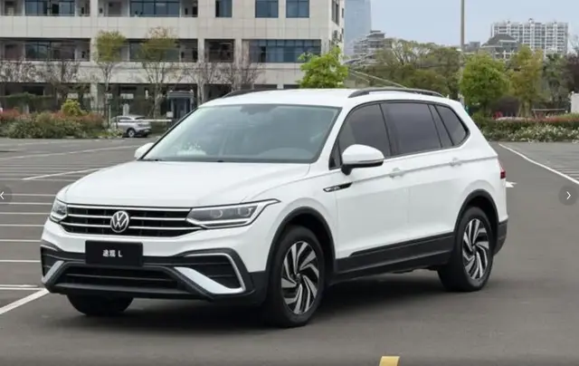 VOLKSWAGEN TIGUAN L 2022