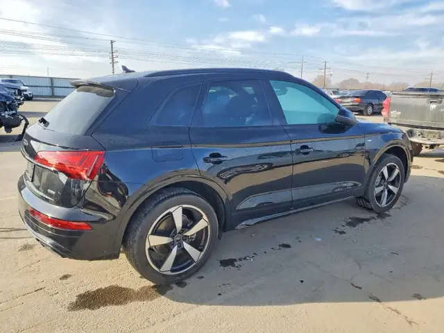 AUDI Q5 2023