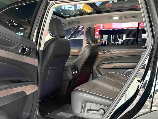 FORD EQUATOR PRESTIGE 2023