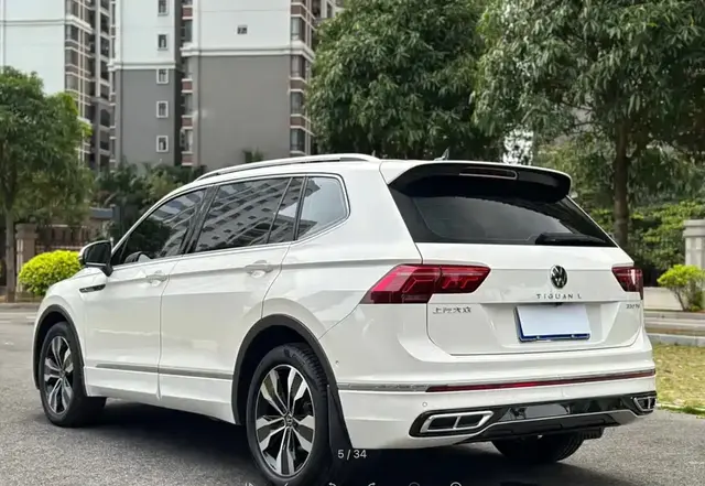 VOLKSWAGEN TIGUAN L 330 TSI 2021