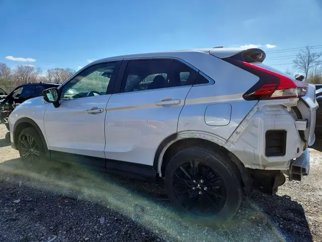 MITSUBISHI ECLIPSE CROSS LE 2022