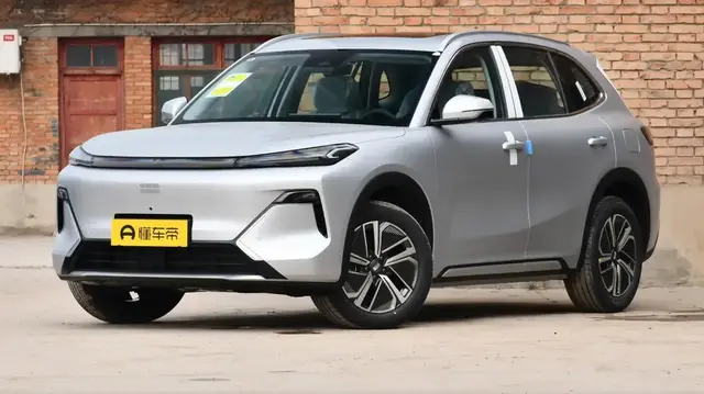 GEELY GALAXY STARSHIP EM-I GALAXY STARSHIP 7 EM-I 2025