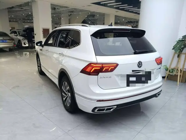 VOLKSWAGEN TIGUAN L FLAGSHIP EDITION 2023