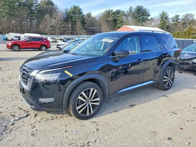 NISSAN PATHFINDER PLATINUM 2022