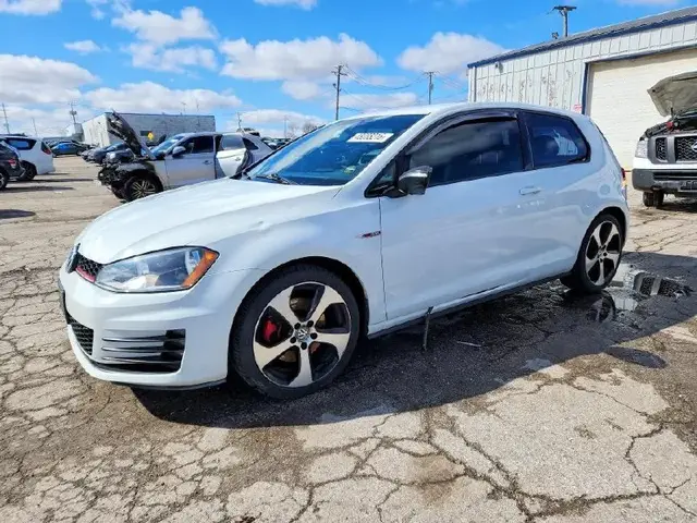VOLKSWAGEN Golf GTI S 2016