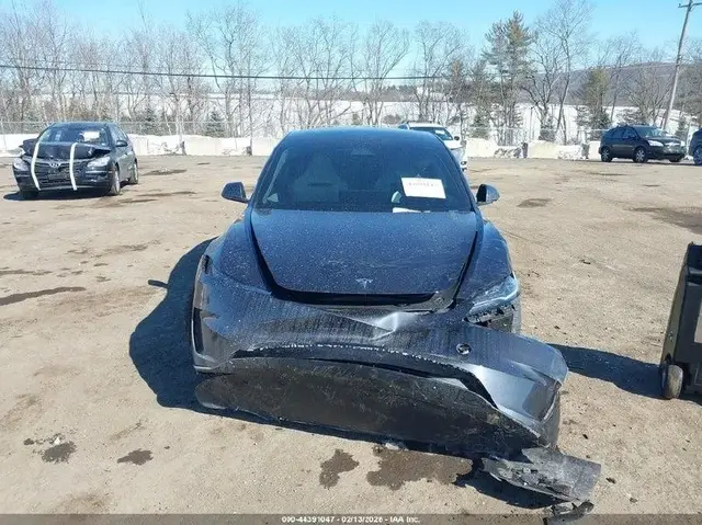 TESLA MODEL 3 PERFORMANCE 2024