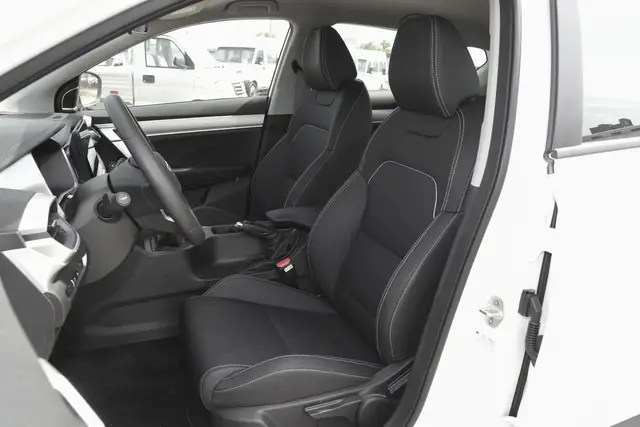 GEELY BINYUE 2025
