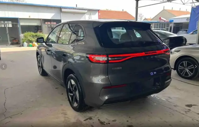 GEELY E5 2026