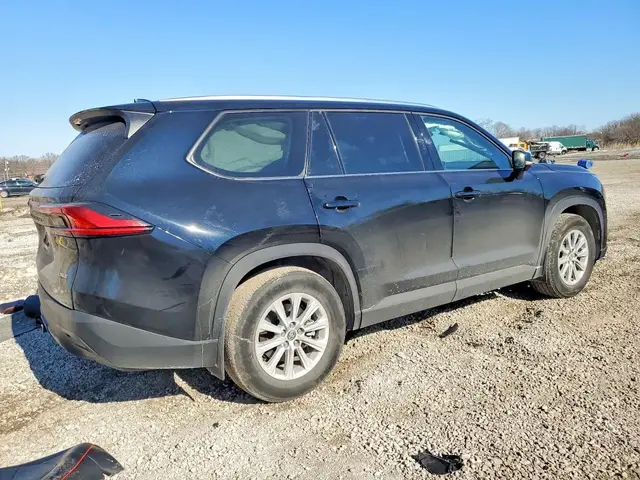 TOYOTA GRAND HIGHLANDER XLE 2023