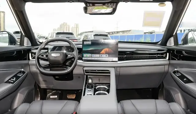 GEELY BOYUE BEAUTIFUL ( ПРЕД МАКСИМАЛЬНА) 2025