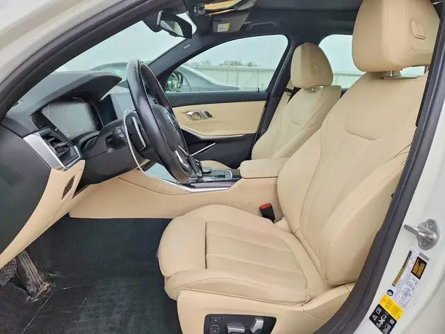 BMW 330XI 2021