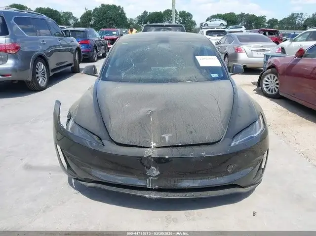 TESLA MODEL 3 PERFORMANCE 2024