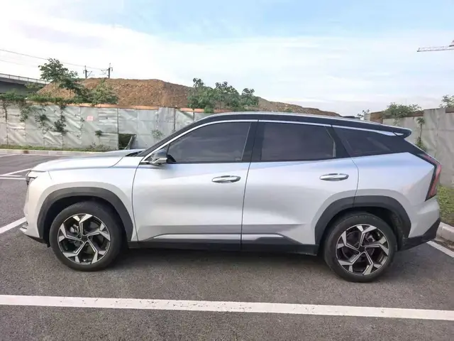 GEELY BOYUE L 2023