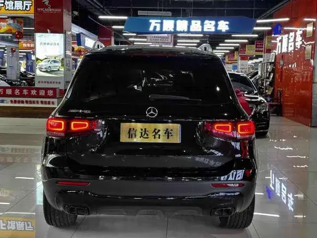 MERCEDES-BENZ GLB 200 DYNAMIC 2023