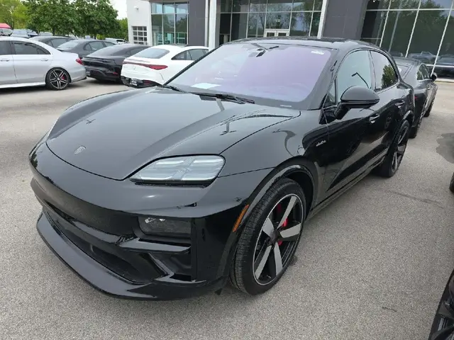 PORSCHE MACAN TURBO ELECTRIC 2024