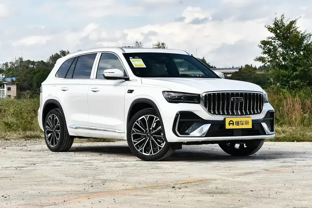 GEELY XINGYUE L 2026