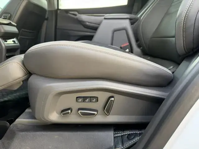 FORD EDGE L 2 2023