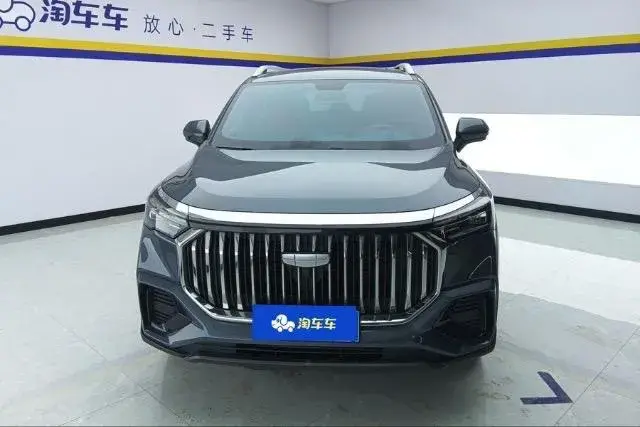 GEELY OKAVANGO PREMIUM 2023