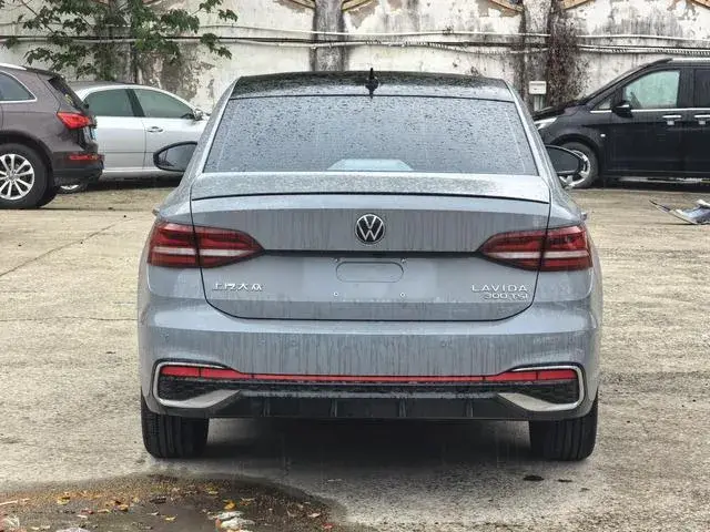 VOLKSWAGEN LAVIDA STARRY LAVIDA 300TSI DSG STARRY 2023
