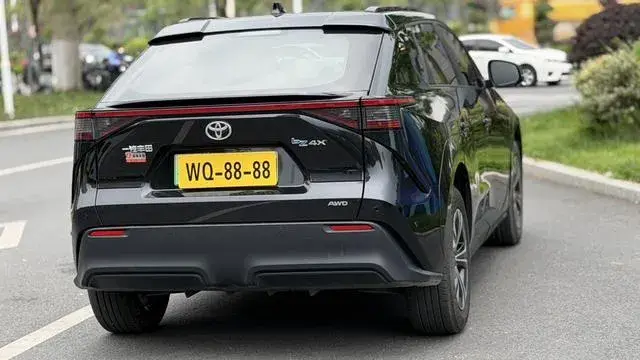 TOYOTA BZ4X HIGH-PERFORMANCE BZ4X AWD HIGH-PERFORMANCE PREMIUM 2023
