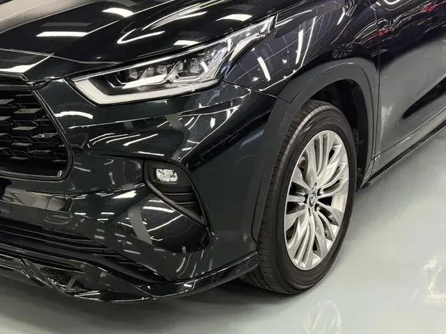 TOYOTA HIGHLANDER LUXURY 2023
