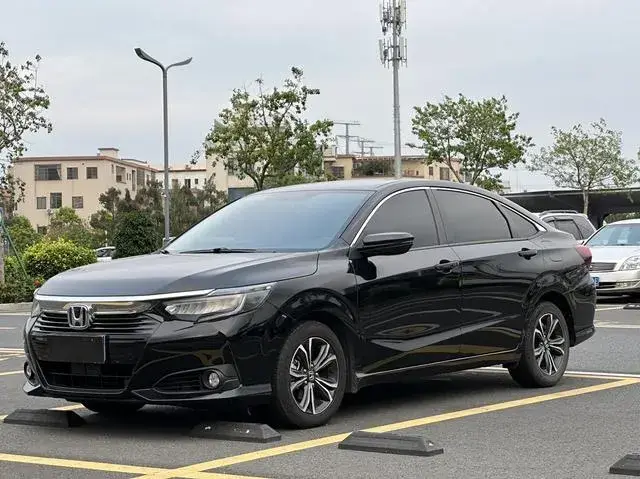 HONDA CRIDER LUXURY 2023