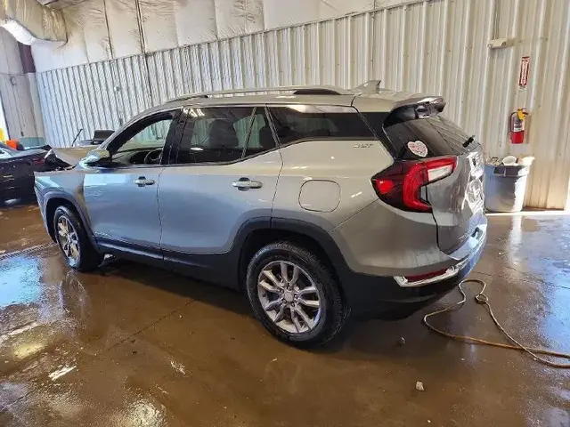 GMC TERRAIN SLT 2023