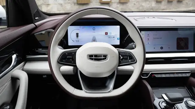 GEELY XINGYUE L 3Х-ЗОННЫЙ КЛИМАТ КОНТРОЛЬ 2021