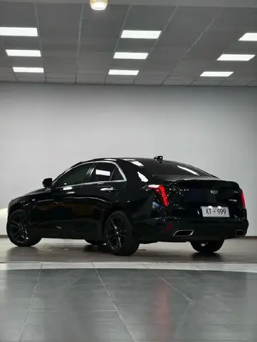 CADILLAC CT4 LUXURY 2023