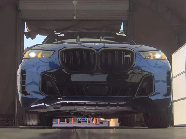 BMW X5 SPORTS ACTIVITY VEHICLE 2025