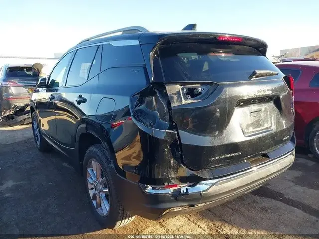 GMC TERRAIN SLT 2023