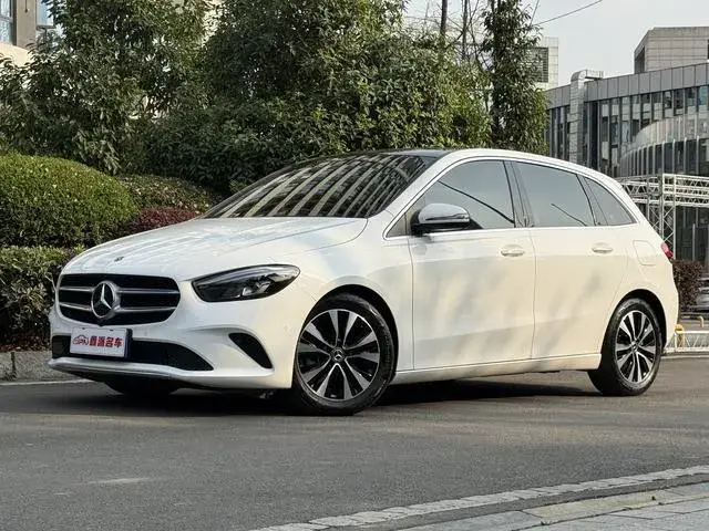 MERCEDES-BENZ B-CLASS 200 DYNAMIC 2023