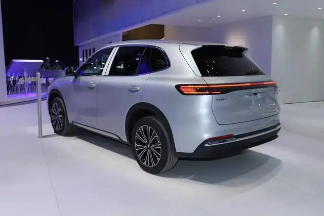 GEELY STARSHIP 7 2026