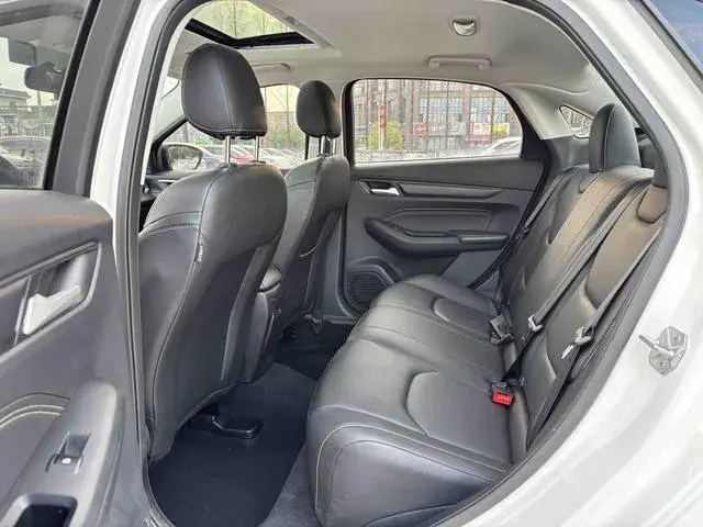 FORD FOCUS 2021