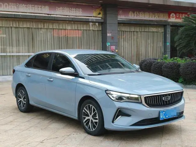 GEELY EMGRAND LUXURY 2023