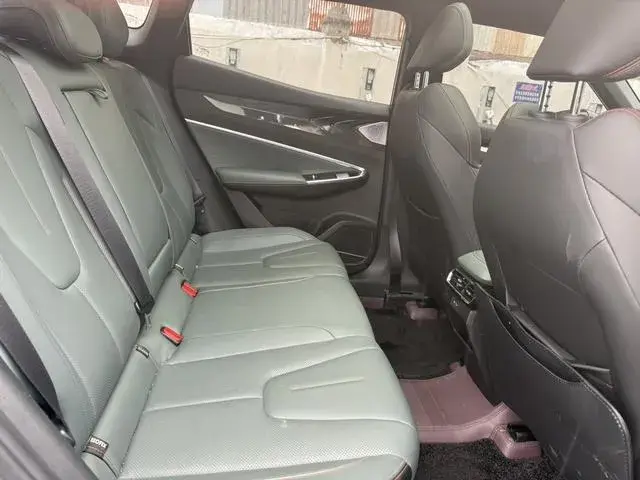 GEELY BOYUE 2024
