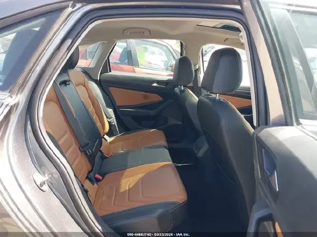 VOLKSWAGEN JETTA SEL (МАКСИМАЛЬНАЯ) 2022