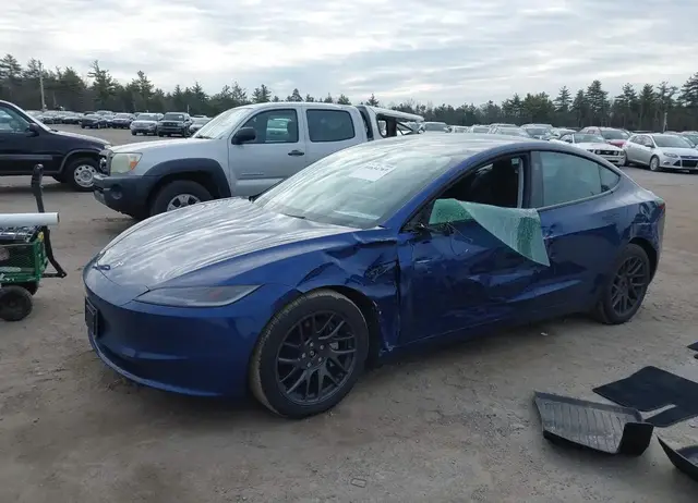 TESLA MODEL 3 LONG RANGE 2024