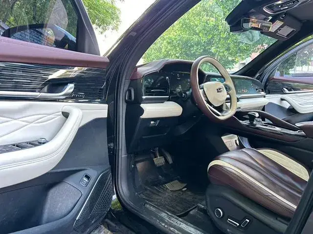 GEELY XINGYUE L PREMIUM 2021