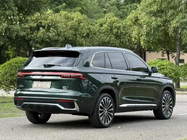 GEELY XINGYUE L ORIENTAL MOON EDITION (МАКСИМАЛЬНАЯ) 2025