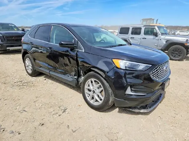 FORD EDGE SEL 2023
