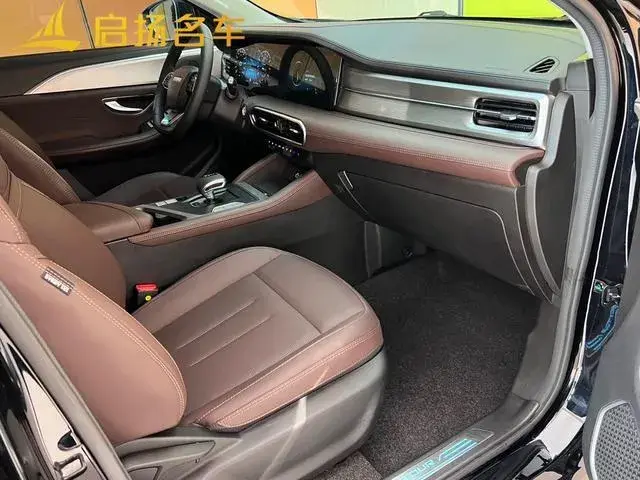 JETOUR X90 PLUS FACELIFT 1 2022