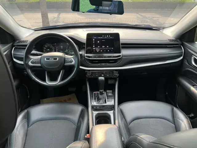 JEEP COMPASS 220T LEADING EDITION 2021