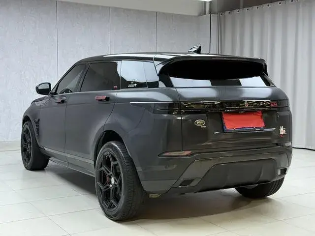 LAND ROVER EVOQUE L R-DYNAMIC FIRST 2022