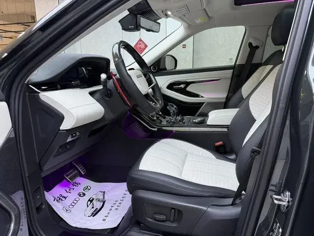 LAND ROVER EVOQUE L R-DYNAMIC FIRST 2022